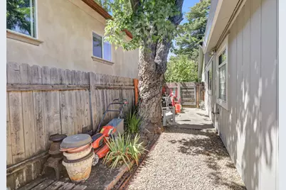 8560 Shawnee Avenue, Fair Oaks, CA 95628 - Photo 58