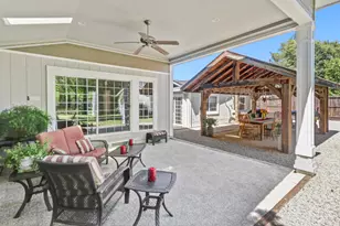8560 Shawnee Ave, Fair Oaks, CA 95628 - Photo 26