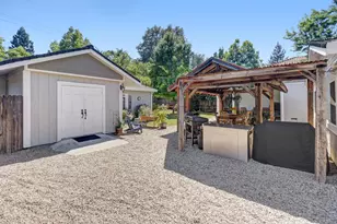 8560 Shawnee Ave, Fair Oaks, CA 95628 - Photo 52