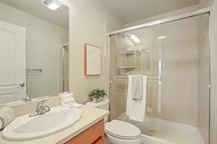566 W Bonaventure Ave, Mountain House, CA 95391 - Photo 28