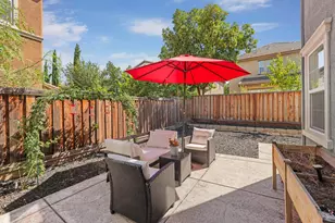566 W Bonaventure Ave, Mountain House, CA 95391 - Photo 32