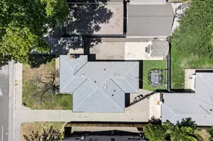 2865 59th St, Sacramento, CA 95817 - Photo 38