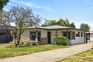 2865 59th St, Sacramento, CA 95817 - Photo 1