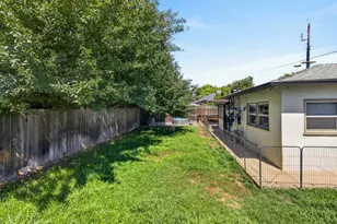 2865 59th St, Sacramento, CA 95817 - Photo 2