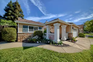 1007 Lourence Dr, Tracy, CA 95376 - Photo 2