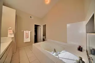 1007 Lourence Dr, Tracy, CA 95376 - Photo 22