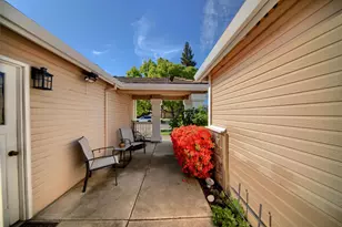1007 Lourence Dr, Tracy, CA 95376 - Photo 4