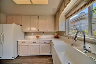 1007 Lourence Dr, Tracy, CA 95376 - Photo 16