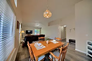 1007 Lourence Dr, Tracy, CA 95376 - Photo 10
