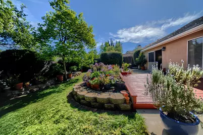 1007 Lourence Drive, Tracy, CA 95376 - Photo 30
