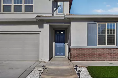 9673 Sedgefield Circle, Elk Grove, CA 95624 - Photo 2