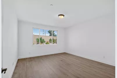 9673 Sedgefield Circle, Elk Grove, CA 95624 - Photo 26