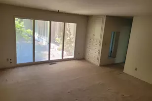 4247 Mapel Ln, Carmichael, CA 95608 - Photo 2