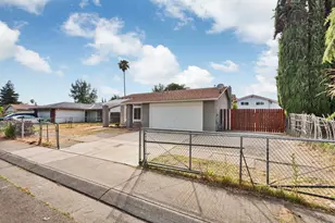 1117 Knickerbocker Dr, Stockton, CA 95210 - Photo 4
