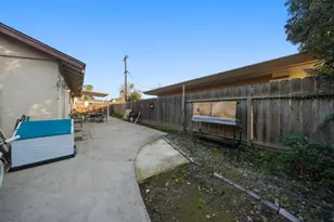 1636 Cameo Way, Modesto, CA 95350 - Photo 22