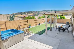 679 Lefevre Dr, Folsom, CA 95630 - Photo 30