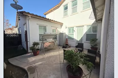 5820 Lagrande Way, Stockton, CA 95219 - Photo 50