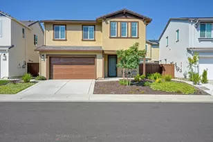 3502 Williamson Dr, Folsom, CA 95630 - Photo 2