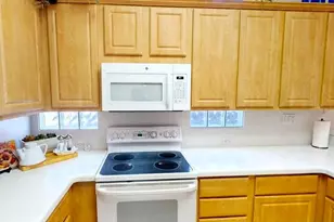 6002 Wagonmaster Ln, Roseville, CA 95747 - Photo 10