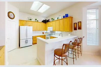 6002 Wagonmaster Lane, Roseville, CA 95747 - Photo 2