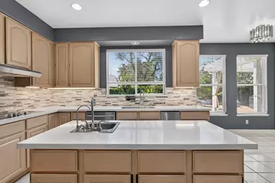 4686 Pine Valley Circle, Stockton, CA 95219 - Photo 18
