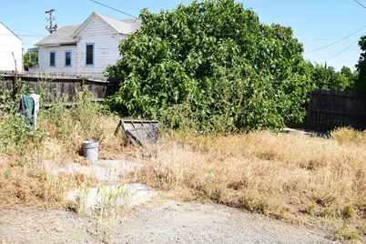 128 E Sonora Street, Stockton, CA 95203 - Photo 16