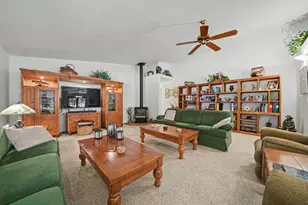19775 Forest View Cir, Pioneer, CA 95666 - Photo 8