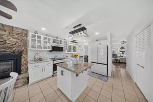 283 Brewster Ave, Sacramento, CA 95831 - Photo 10