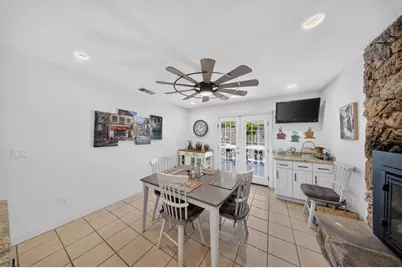 283 Brewster Avenue, Sacramento, CA 95831 - Photo 12