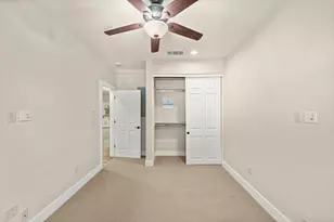 1306 19th St, Sacramento, CA 95811 - Photo 12