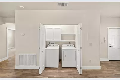 1306 19th Street, Sacramento, CA 95811 - Photo 10