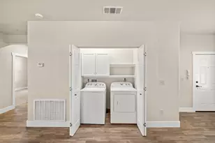 1306 19th St, Sacramento, CA 95811 - Photo 10