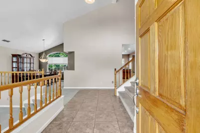 9186 Lagrange Court, Elk Grove, CA 95624 - Photo 4