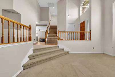 9186 Lagrange Court, Elk Grove, CA 95624 - Photo 8
