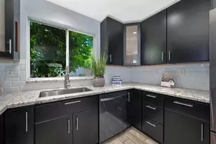 257 Union St, Roseville, CA 95678 - Photo 4