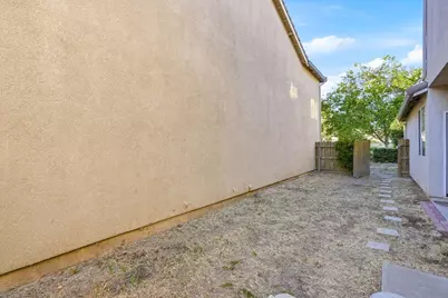 1949 Linden Road, West Sacramento, CA 95691 - Photo 16