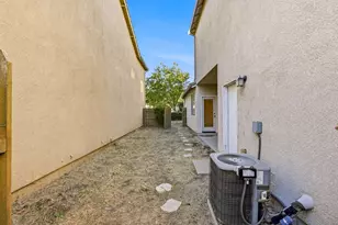 1949 Linden Rd, West Sacramento, CA 95691 - Photo 14
