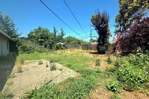 6736 Medora Dr, North Highlands, CA 95660 - Photo 16