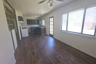 6736 Medora Dr, North Highlands, CA 95660 - Photo 6