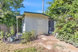 1460 Peach Tree Ln, Yuba City, CA 95993 - Photo 36