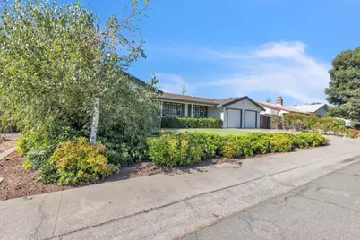 1460 Peach Tree Lane, Yuba City, CA 95993 - Photo 10
