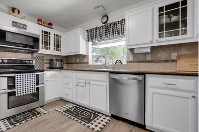 5932 Huntley Court, Riverbank, CA 95367 - Photo 8