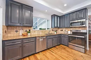 8340 Marina Greens Way, Sacramento, CA 95826 - Photo 18