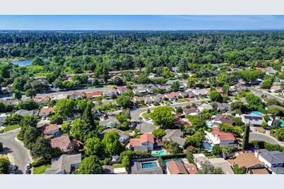 8340 Marina Greens Way, Sacramento, CA 95826 - Photo 54