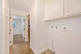 8340 Marina Greens Way, Sacramento, CA 95826 - Photo 34