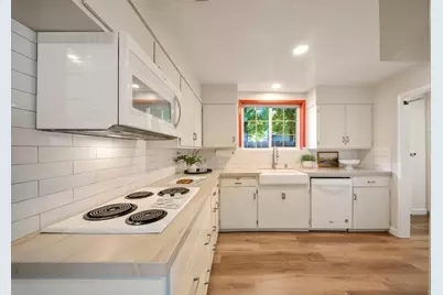 1226 Elmwood Avenue, Stockton, CA 95204 - Photo 4