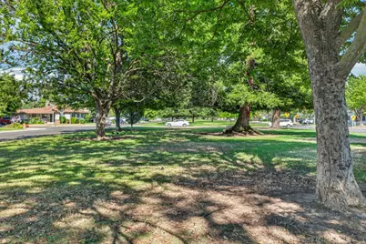 7021 21st Ave., Sacramento, CA 95820 - Photo 36