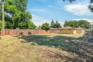 7021 21st Ave, Sacramento, CA 95820 - Photo 30