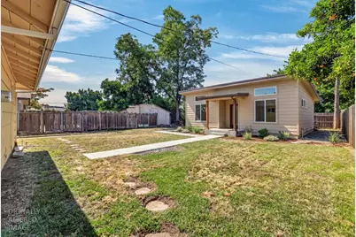 7021 21st Ave., Sacramento, CA 95820 - Photo 4