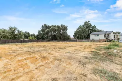 9675 Reed Street, Knights Landing, CA 95645 - Photo 4
